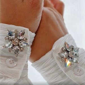 ✨NEW Elegant White Cufflinks with Crystal Accents